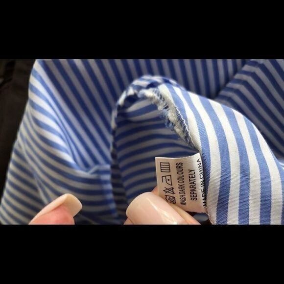 Highness Lightweight Dress - Picture 10 of 10